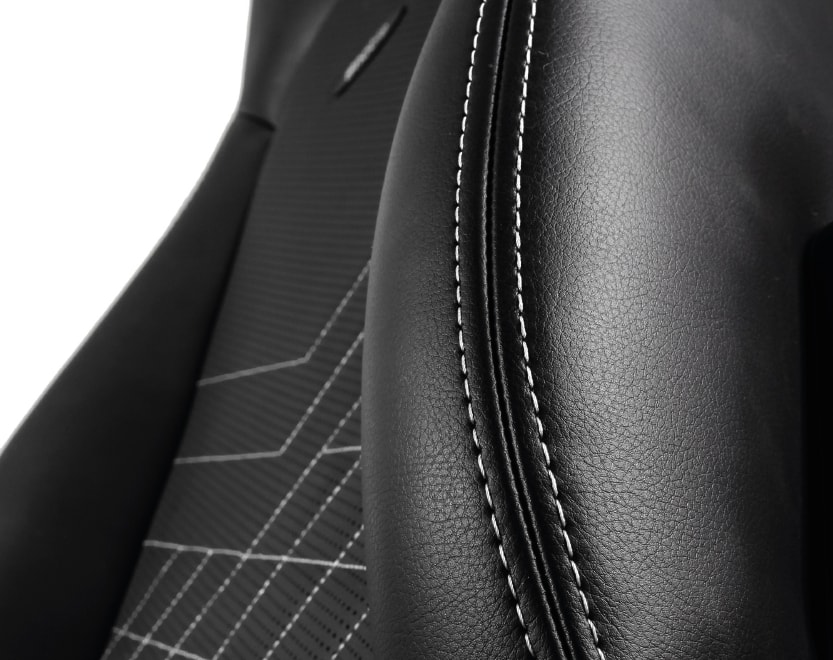 Leather cover of the ICON's backrest in black and white